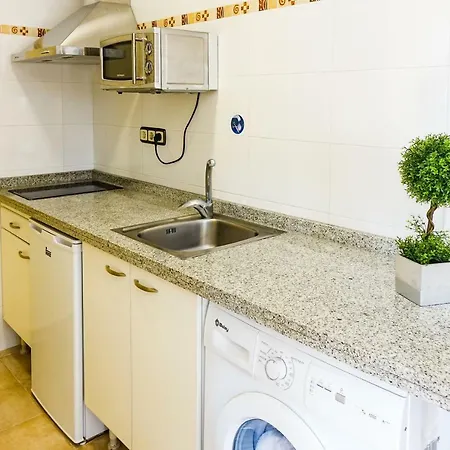 Estupendo Estudio Paseo Maritimo Ronda Iv Apartmán *